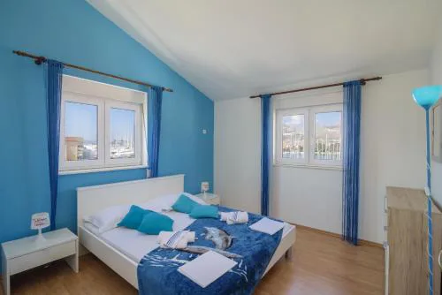 Apartments Mirjana