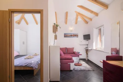 Apartments Trabakul