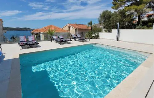 Beautiful Home In Trogir