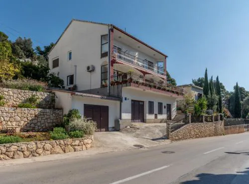 Charming Trogir Apartments with Balcony