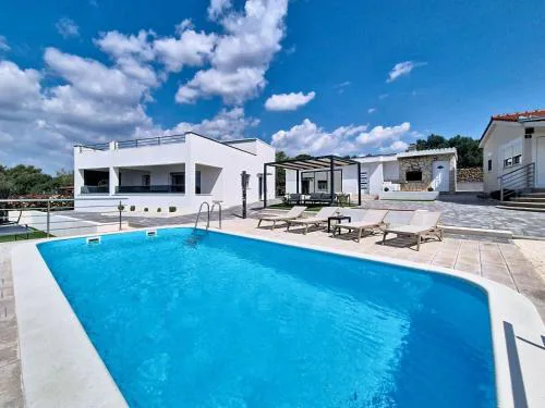 Holiday Home Ria by Interhome