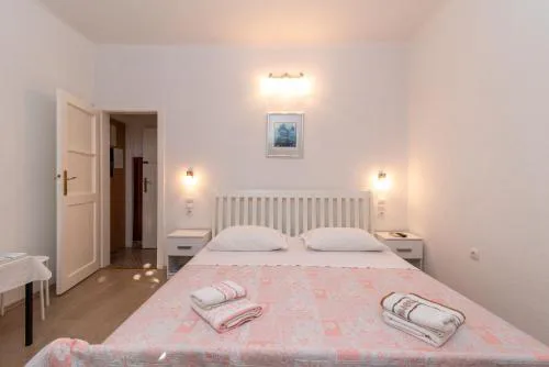 Rooms Feme