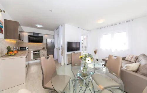 Two-Bedroom Apartment In Trogir