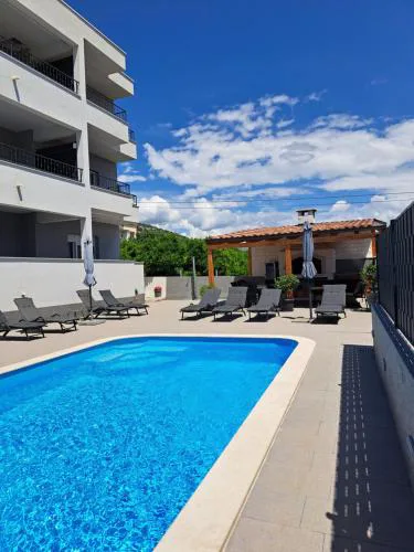 Villa Apartment AA 2