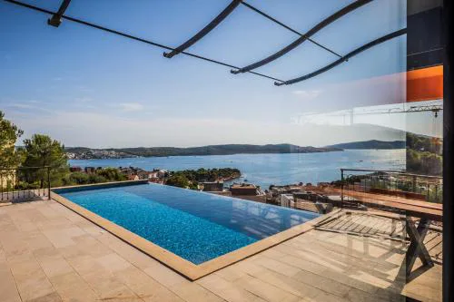 Villa sea, sun and fun