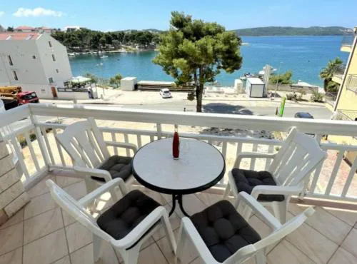 Villa Tomi