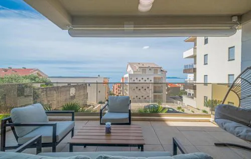 1 Bedroom Beautiful Apartment In Tucepi