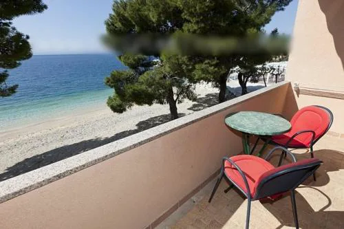 Apartment in Tucepi with sea view, balcony, air conditioning, WiFi 3674-1
