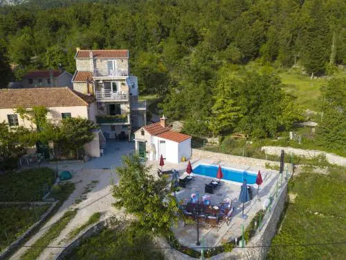 Villa Paradise village in Tucepi, private pool