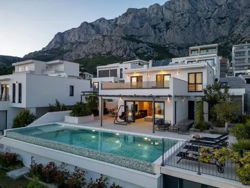 Ferienhaus Komplex - Villa Amelie - Makarska Exklusiv