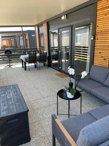 Bunar Mobile Home, 50m from the Sea in Sveti Petar na Moru