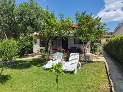 House Roko by the sea