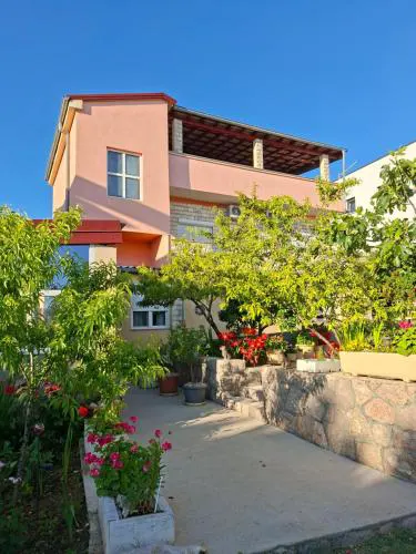 Apartmani Tomić