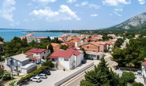 Apartments Diora
