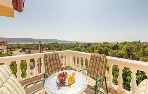 Beautiful Apartment In Seline With Wifi