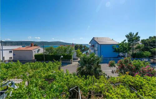 Stunning Apartment In Seline With Wifi