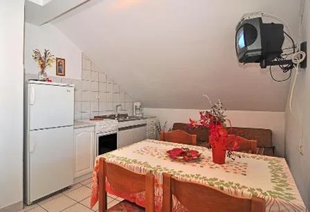 Apartment in Sukosan with terrace, air conditioning, W-LAN 654-3