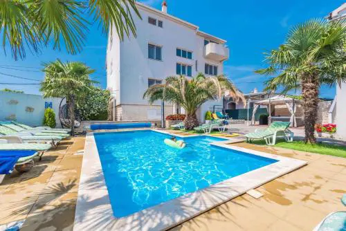 Apartments in Sukosan - Zadar Riviera 7897