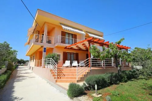Apartments with a parking space Sukosan, Zadar - 22883