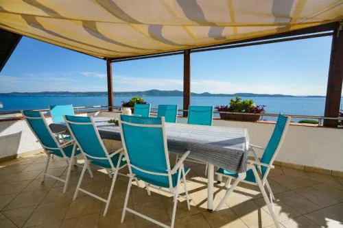 Big apartment with sea view Ero