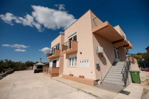 Family-friendly apartments with swimming pool Sukosan, Zadar - 23934