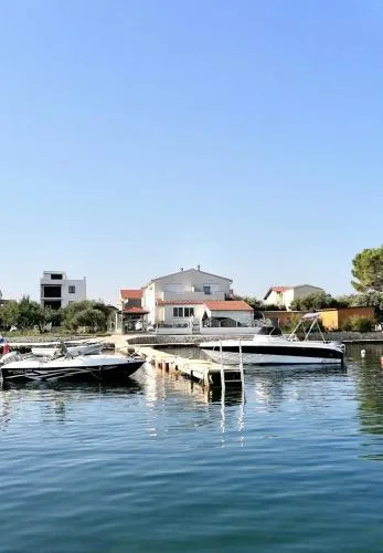 Ferienwohnung in Sukosan mit Terrasse, Klimaanlage, W-LAN 131-1