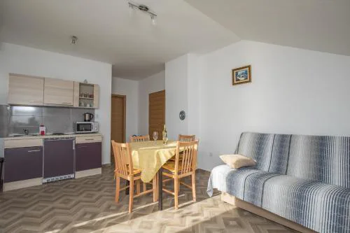 MARIA APARTMAN