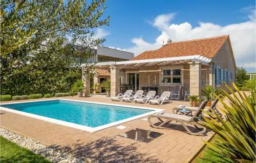 Villa Stina