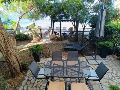 Apartmani Mira