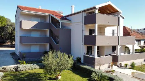 Apartments with parking space Bibinje, Zadar - 19610