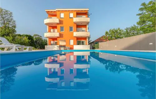 Awesome Home In Bibinje With Kitchen