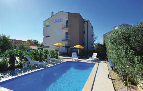 Beautiful Apartment In Bibinje
