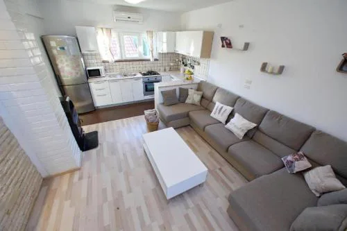 Francesca Apartment