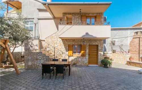 Gorgeous Home In Bibinje With Wifi