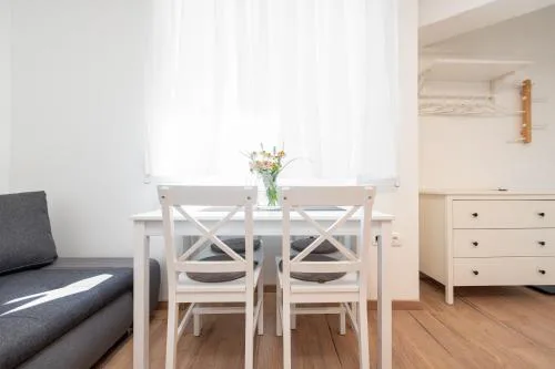 Lota - Deluxe studio apartment from Noa's Garden
