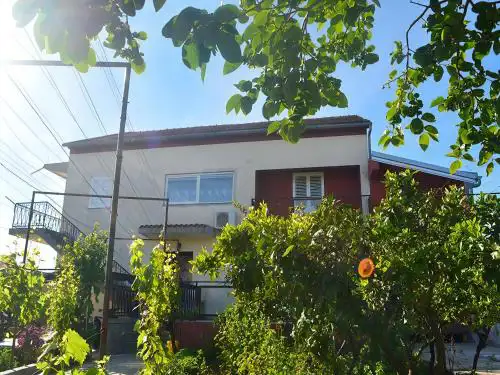 Modernes Apartment In Bibinje Mit Privatem Parkplatz