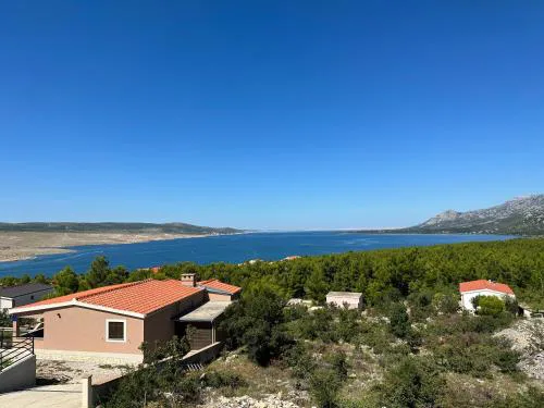 Apartmani Mares