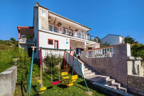 Holiday Home in Rovanjska with Sea Views