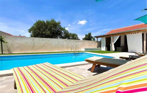 Lovely Home In Rupalj