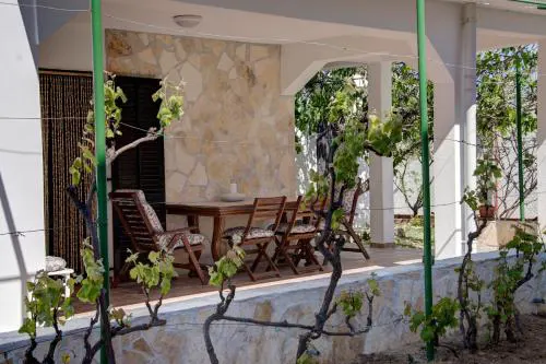 Apartment Pergola Nin - Queen's Beach