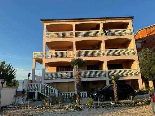 Apartments Bernarda 2