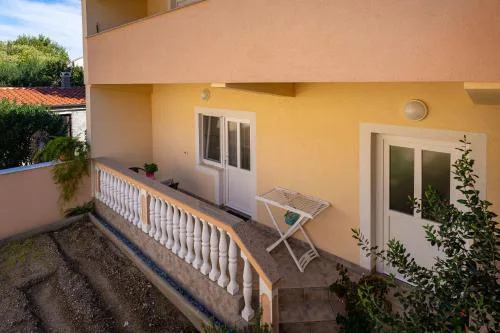 Apartments Nadica