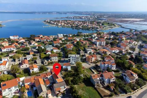 Apartments with parking space Nin, Zadar - 22265