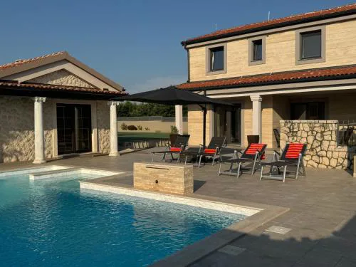 House Antonia