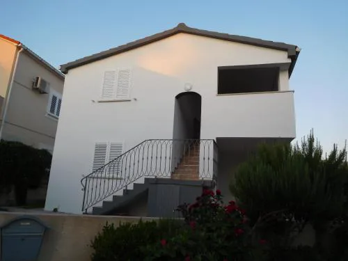 Vila Maria Nin