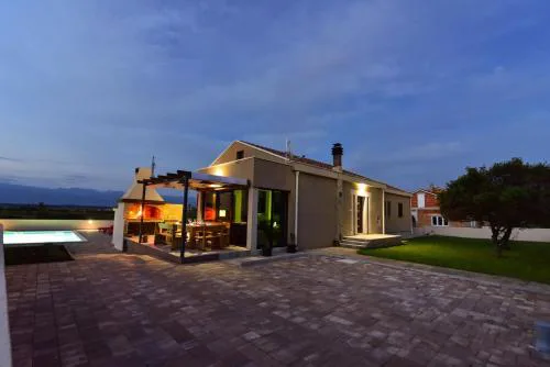 Villa Maslina with private pool on quiet location - by TA Leut Agency