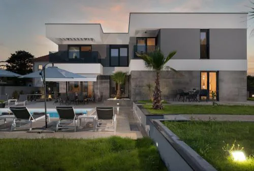 Villa N Drage