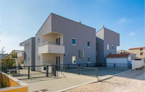 Apartment Vrsi-Mulo 12