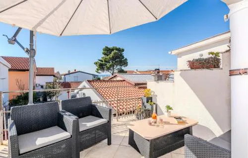 1 Bedroom Awesome Apartment In Vir