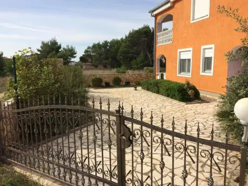 Apartmani Anna